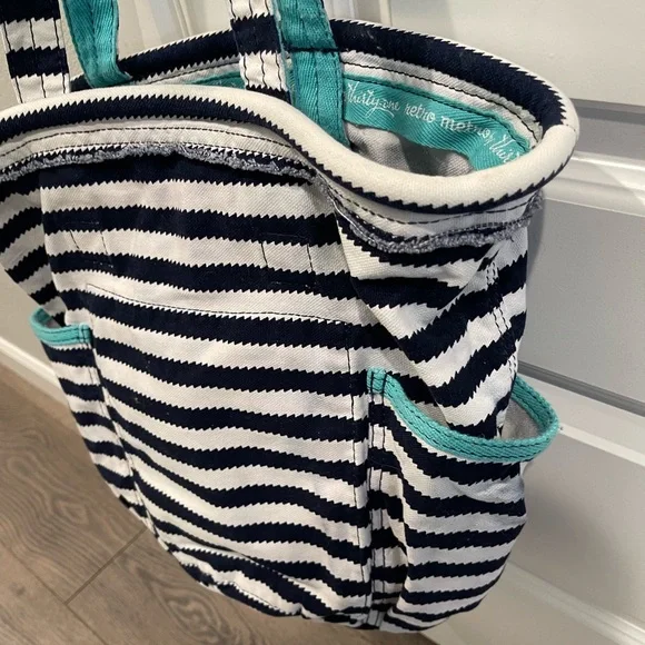 Retro Metro Nautical Thirty One Bag - Picture 2 of 6